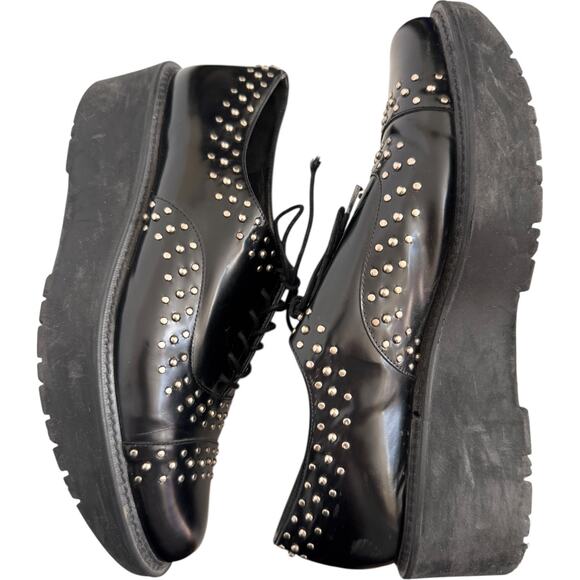Stuart Weitzman Black Studded Patent Leather Platform Oxfords SW 88216 size 9 - Picture 4 of 16